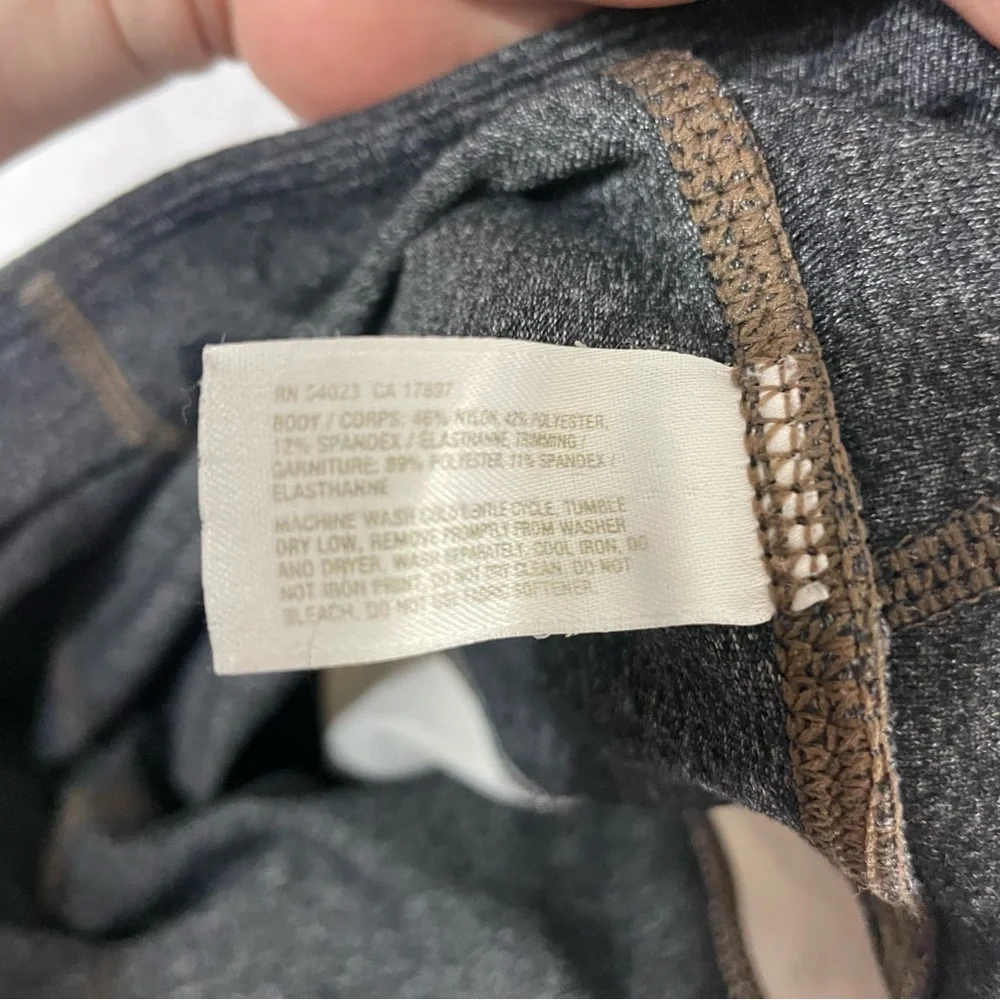 Gapfit gfast Capri workout capris - Picture 11 of 12